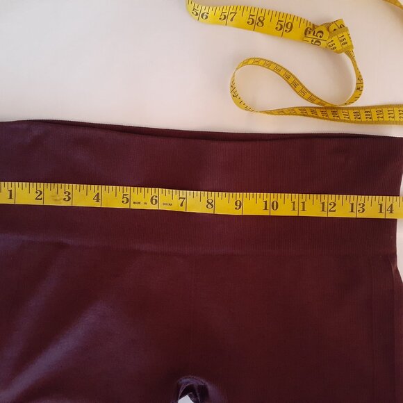 Lululemon In The Flow Crop II - Picture 12 of 16